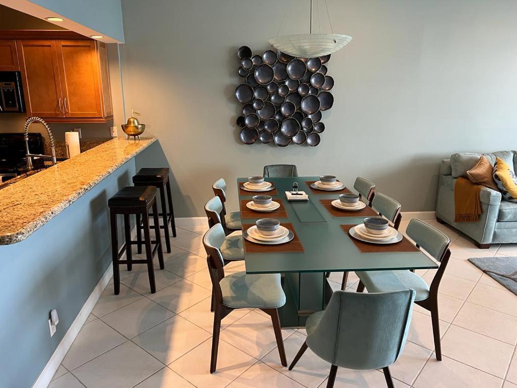 Penthouse Beach Front 1St Line, 2 Bedroom 2 Ba, New Decoration & Furnitures, Unobstructed View Of The Beautiful Atlantic, Free Parking Hollywood Bagian luar foto