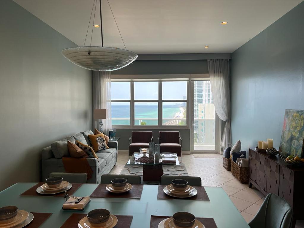 Penthouse Beach Front 1St Line, 2 Bedroom 2 Ba, New Decoration & Furnitures, Unobstructed View Of The Beautiful Atlantic, Free Parking Hollywood Bagian luar foto